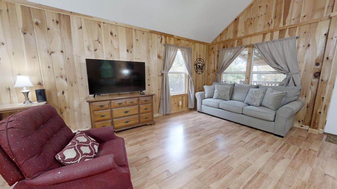 סביירוויל Tranquil Valley Retreat Cabin מראה חיצוני תמונה